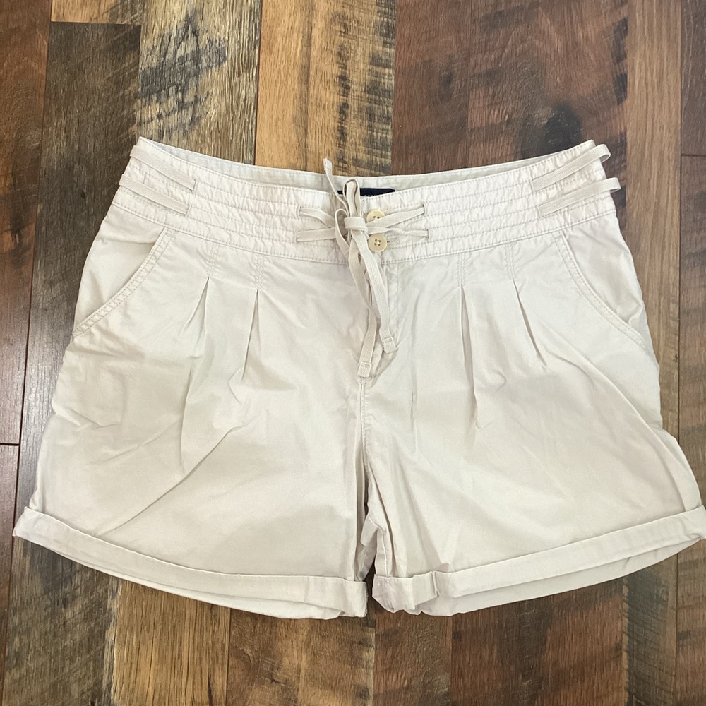 Banana Republic 100% Cotton Pleated Front Rolled Hem Shorts
